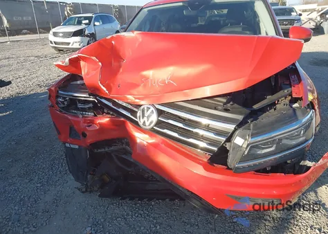 2018 Volkswagen Tiguan 2.0T Sel Premium из США, поврежденный, VIN 3VV5B7AXXJM131084